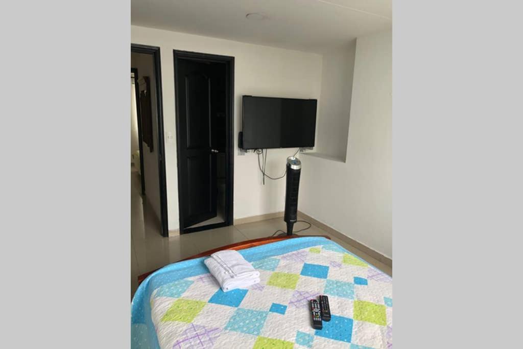 Apartamento Amoblado Con Excelente Ubicacion Pereira Kültér fotó